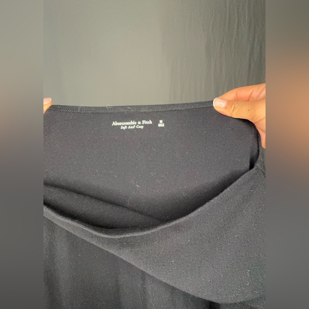 A&F long sleeve
